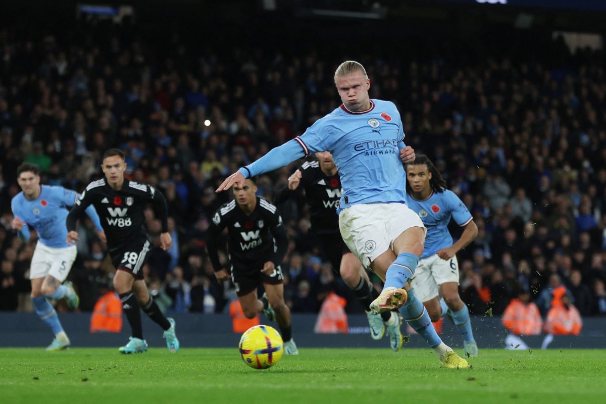 Manchester City's Erling Braut Haaland scores their second goal from the penalty spot