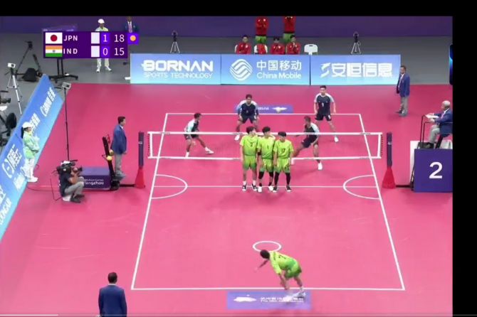 The Indian men's Sepaktakraw team beat Singapore and then Philippines in their group matches to keep their hopes alive