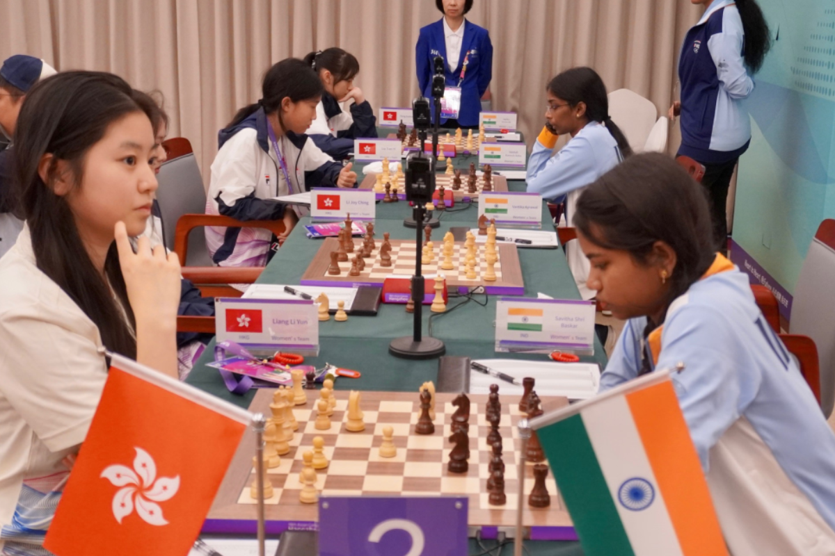 The Indian women's chess team recorded a 4-0 win over Hong Kong on Friday