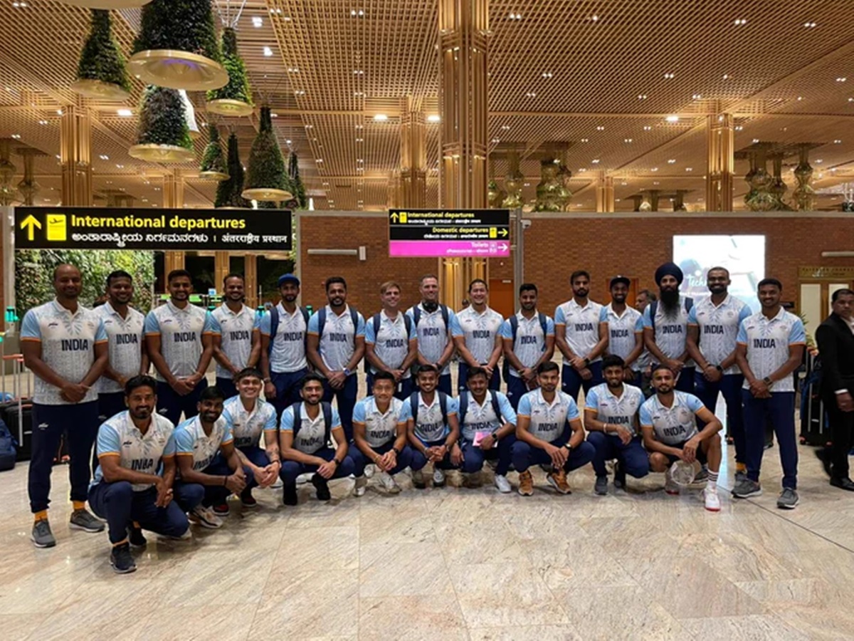 India's men's hockey team pose for a picture in Bengalure prior to their departure for the Asian Games in Hangzhou on Tuesday  