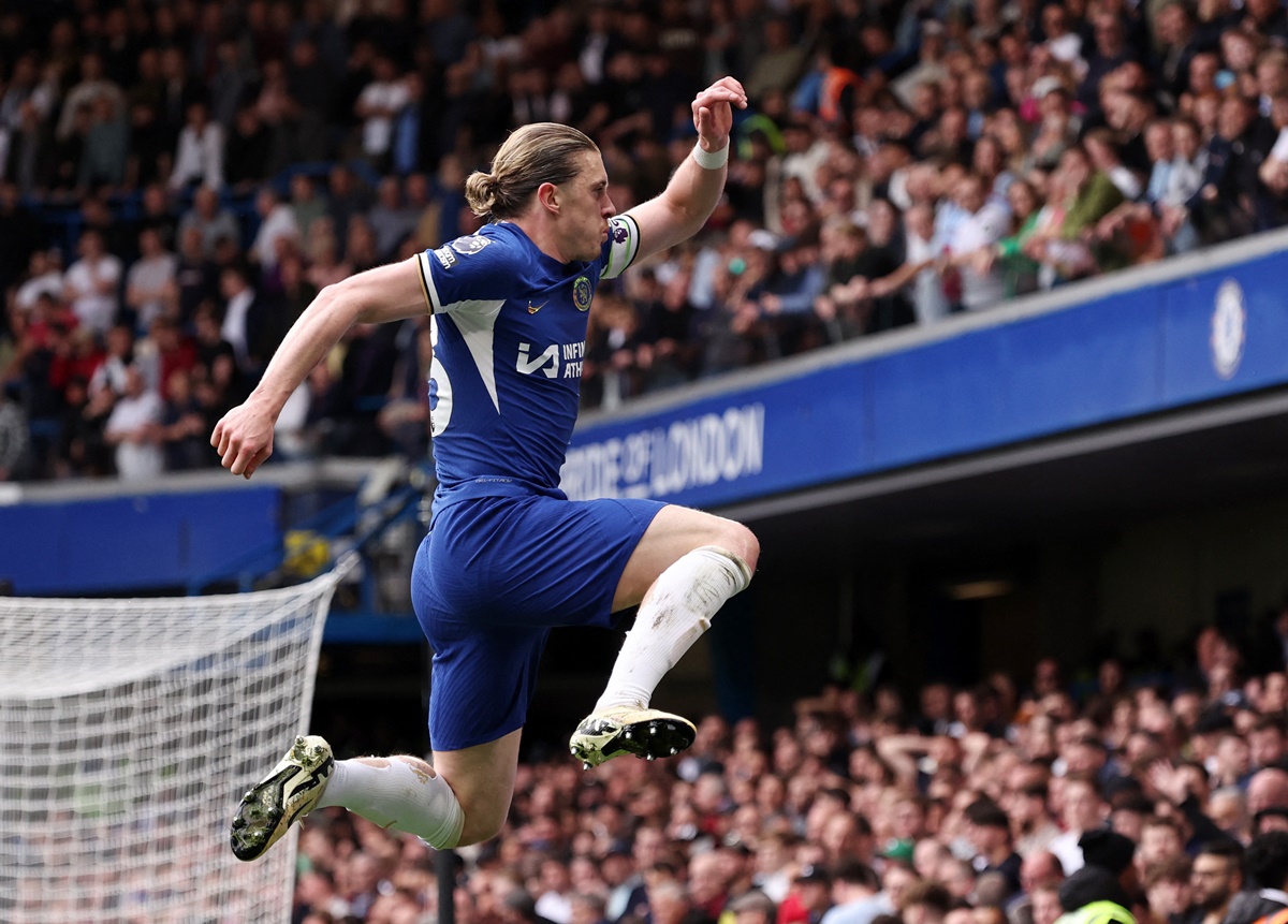 Conor Gallagher celebrates scoring Chelsea's second goal against West Ham United at Stamford Bridge.