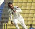 Bhatti and Junaid bowl Pakistan into strong position