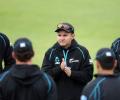 New Zealand coach Hesson extends contract until 2019