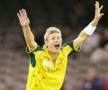 Shane leaves World XI in pain