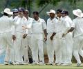 Brilliant Muralitharan claims 700th Test wicket