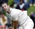 Vettori 1st left-arm spinner to bag 300 Test wkts