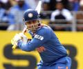 Injured Sehwag, Gambhir doubtful for 4th ODI