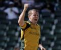 Siddle, Dilshan gets top awards