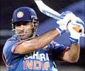 India elect to bat in tri-series final