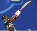 Malik ton sets up Pakistan's victory