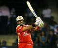 Uthappa's blast tames the Knights
