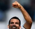 Pacers put India on top on day one of second Test