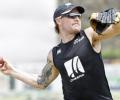 McCullum unlikely to play wicketkeeper again