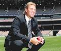 Ban 'match-fixers' for life, says Warne