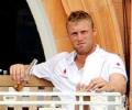 Flintoff retires from all forms of cricket