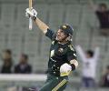 Watson fires Australia to victory in first ODI