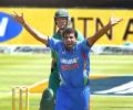 India win thriller at Newlands as SA fumble again