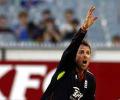 Swann replaces Vettori as World No. 1 ODI bowler