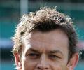 Gilchrist takes a dig at Mumbai Indians