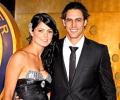 Aussie pacer Johnson secretly marries girlfriend
