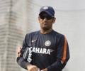Court recalls non-bailable warrant against Dhoni