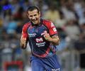 Clinical Delhi thrash Mumbai by seven wickets 