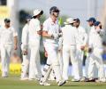 England keep India's desperate victory attempts at bay