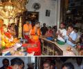 First Look: Yuvraj visits Siddhivinayak temple