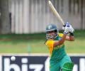South Africa women kick off T20 World Cup with easy win 