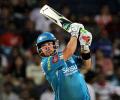 Flamboyant Finch helps Pune Warriors end winless run