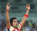 Dhoni's knock took the game away from us: Vinay Kumar