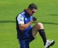 England's Pietersen cleared to play in fifth Test