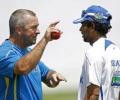 Sri Lanka Cricket name Englishman Farbrace as coach