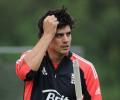 Kochi ODI: Cook wary of 'world class' India