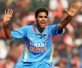 Sehwag, Gambhir fail as Yuvraj's India Blue win Challenger Trophy