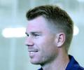Australia batsman Warner says sorry for Root attack