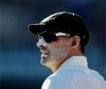 Hussey says no plans of Test comeback