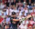 Guptill ton leads New Zealand to easy win over England