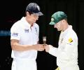 Cagey Clarke gives nothing away on Ashes eve