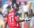 T&T beat Titans via D/L method to enhance semi-final hopes