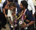 Lanka's street party marred by Mahela, Sanga T20 retirement controversy