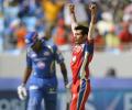 IPL: Bowlers set up Bangalore's easy win over Mumbai