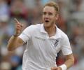 Manchester Test: Broad runs through India as England take charge