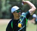 Australia's pacers show no signs of shying away from bouncers