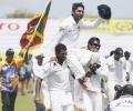 Emotional farewell for Sangakkara in Galle