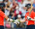 England omit Test players for Pak T20 series