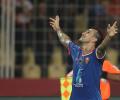 FC Goa reach final with 3-0 (aggregate 3-1) win over Delhi Dynamos