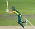 Smith steers Australia to final after thrilling win over England