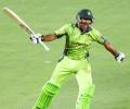 'Last resort' Sarfraz solves Pakistan's opening problem