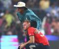 Death-over skills desert Stokes in Brathwaite assault